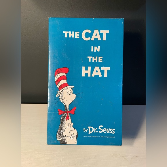 Dr. Seuss Grinch Sneakers White Canvas Platform New in Box 8.5 - Picture 7 of 8